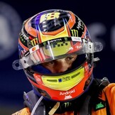 1:5 Oscar Piastri McLaren F1 Team - 2026 Season Helmet - Spark Models