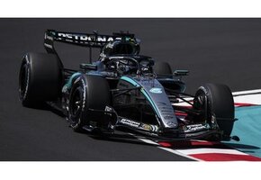 1:64 G. Russell #63 Mercedes-AMG W17 – Japanese GP 2026
