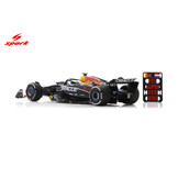 1:43 Max Verstappen Red Bull Racing F1 Winner Abu Dhabi 2025 (with pit board) - Spark Models