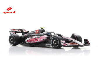 1:64 Haas VF-25 #87 Japanese GP 2025 - Oliver Bearman