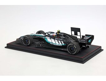 1:18 schaalmodel Kimi Antonelli Mercedes-AMG F1 W17 – winnaar GP China 2026 – BBR Luxury Pack – pre-order