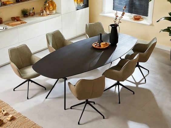 Eetafel - Deens ovaal - Eiken - Meubols