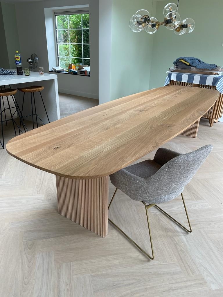 Deens ovale - Eikenhouten eettafel - Moos - Meubols