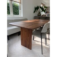 Eettafel - Deens ovaal - Notenhout - Mipps