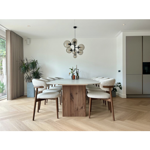 Meubols Eettafel - Deens ovaal - Notenhout - Silestone