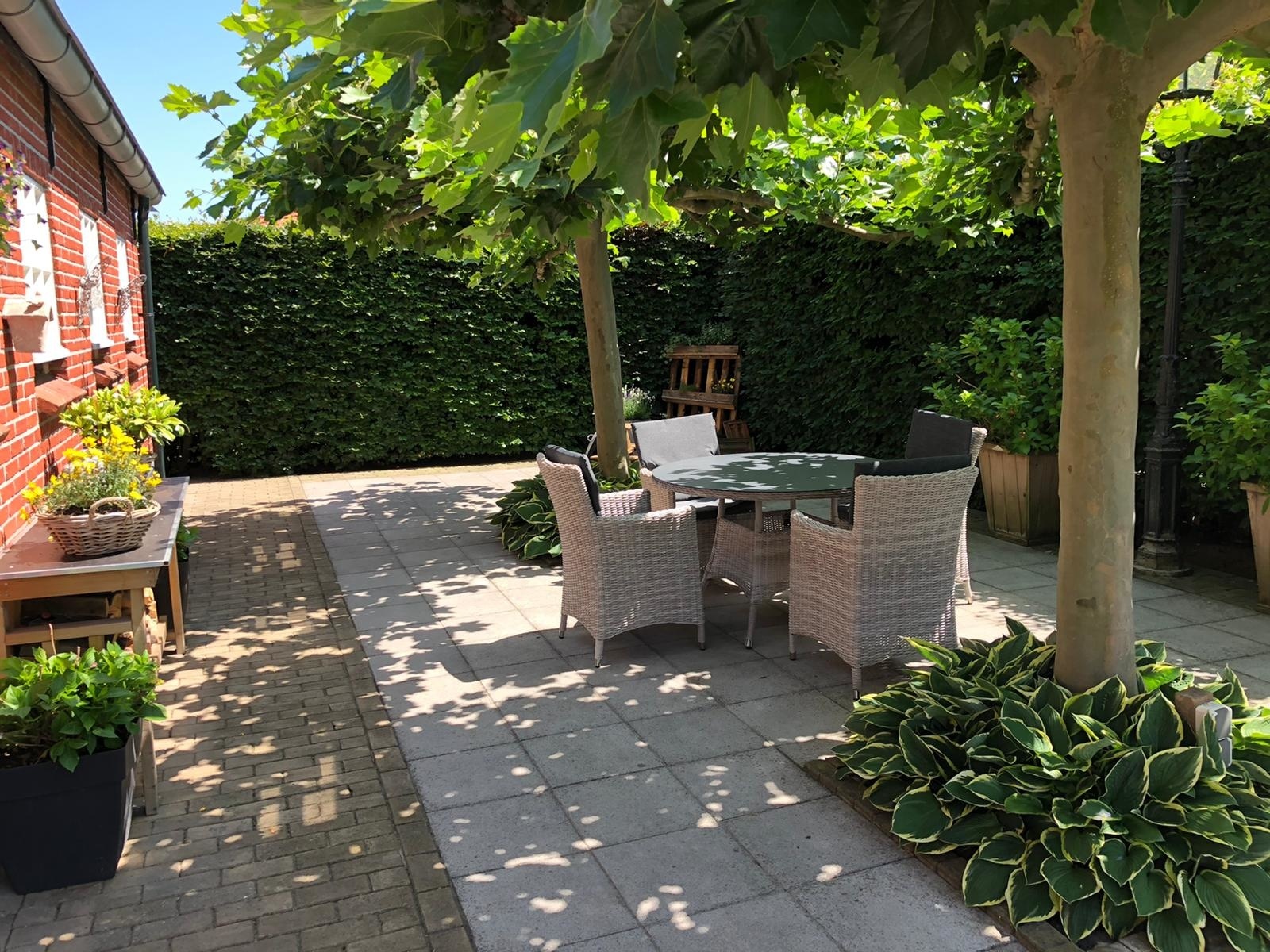 5-delige ronde tuinset | 4 Utah tuinstoelen (Desert) | ø120cm tuintafel (Spraystone)