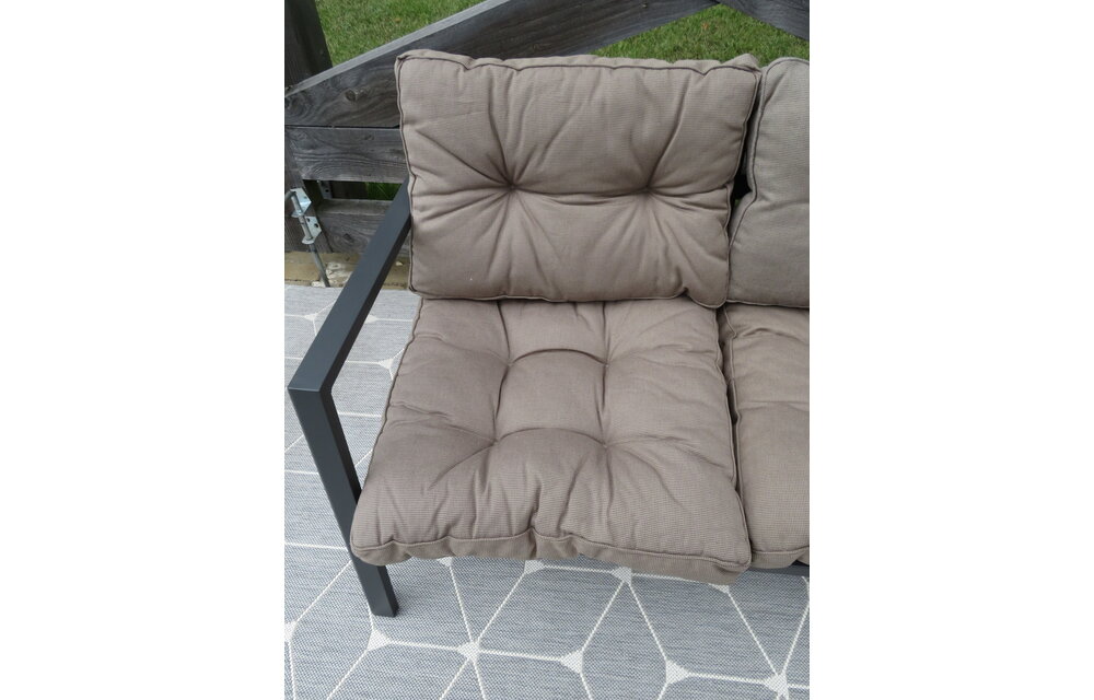 Loungekussen Florance 60x60cm (Rib Liver)