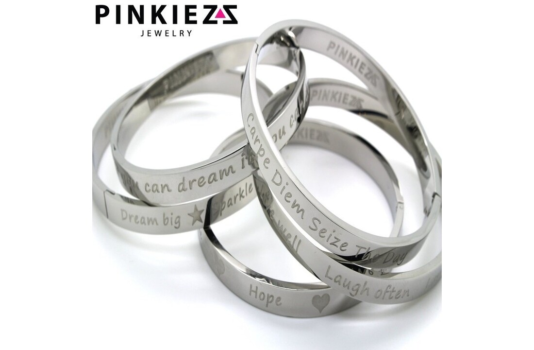 Pinkiezz quote armband