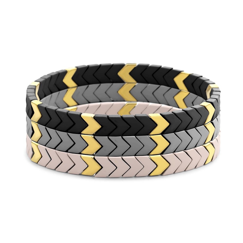 Gold ion plated stainless steel bracelet mix with black hematite