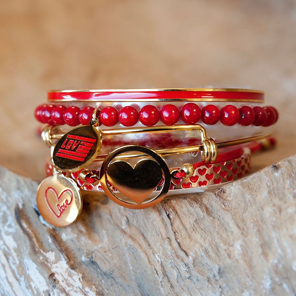 Black Natural Stones Bracelet with Love Text Pendant