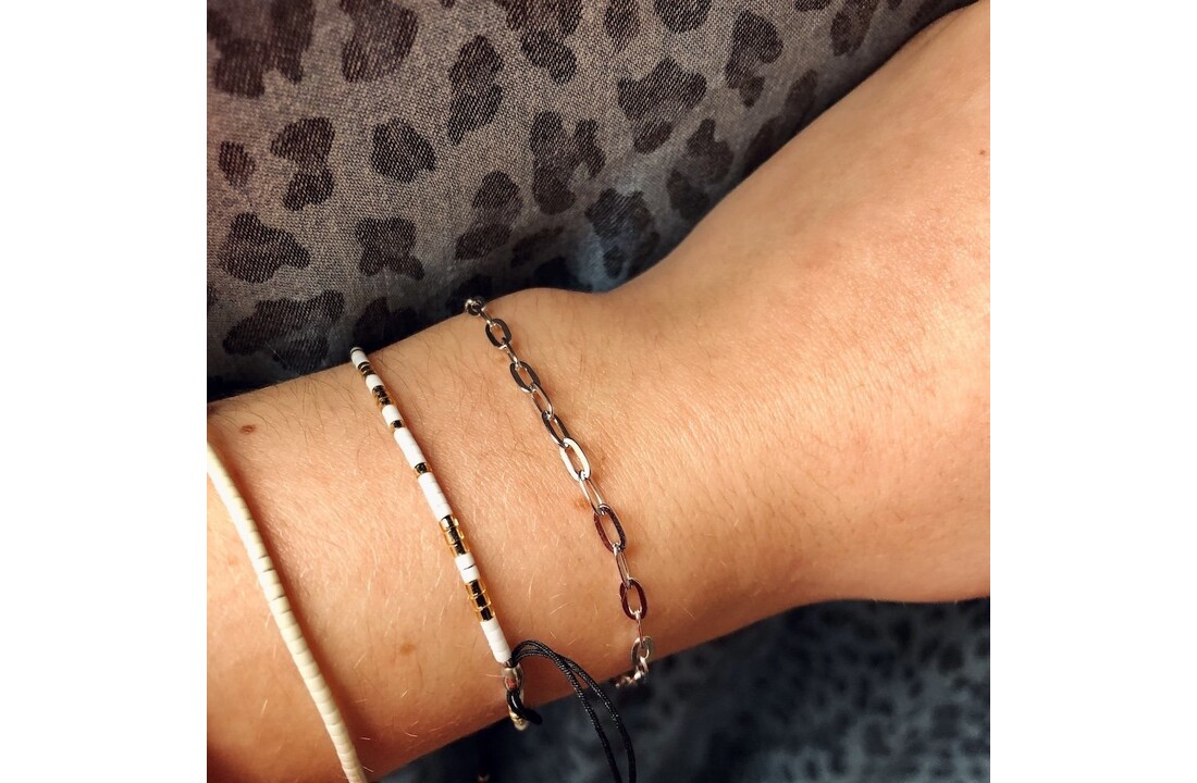 Chunky chain armband
