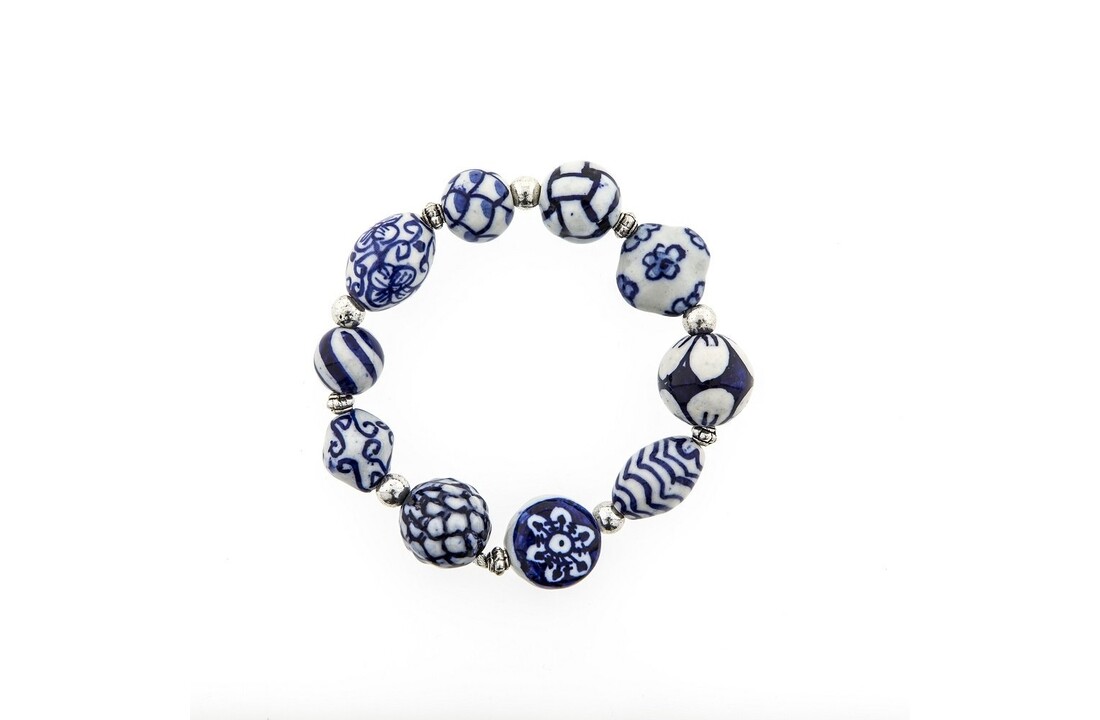 Armband met Delftsblauwe kralen