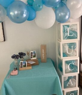 DIY ballonnen blokken met naam: Blauw/wit