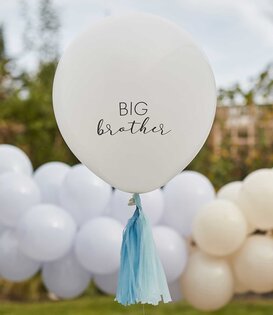 Big brother ballon met kwastjes