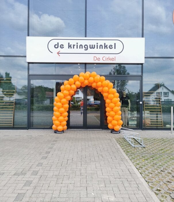Ballonnenboog 6m geplaatst