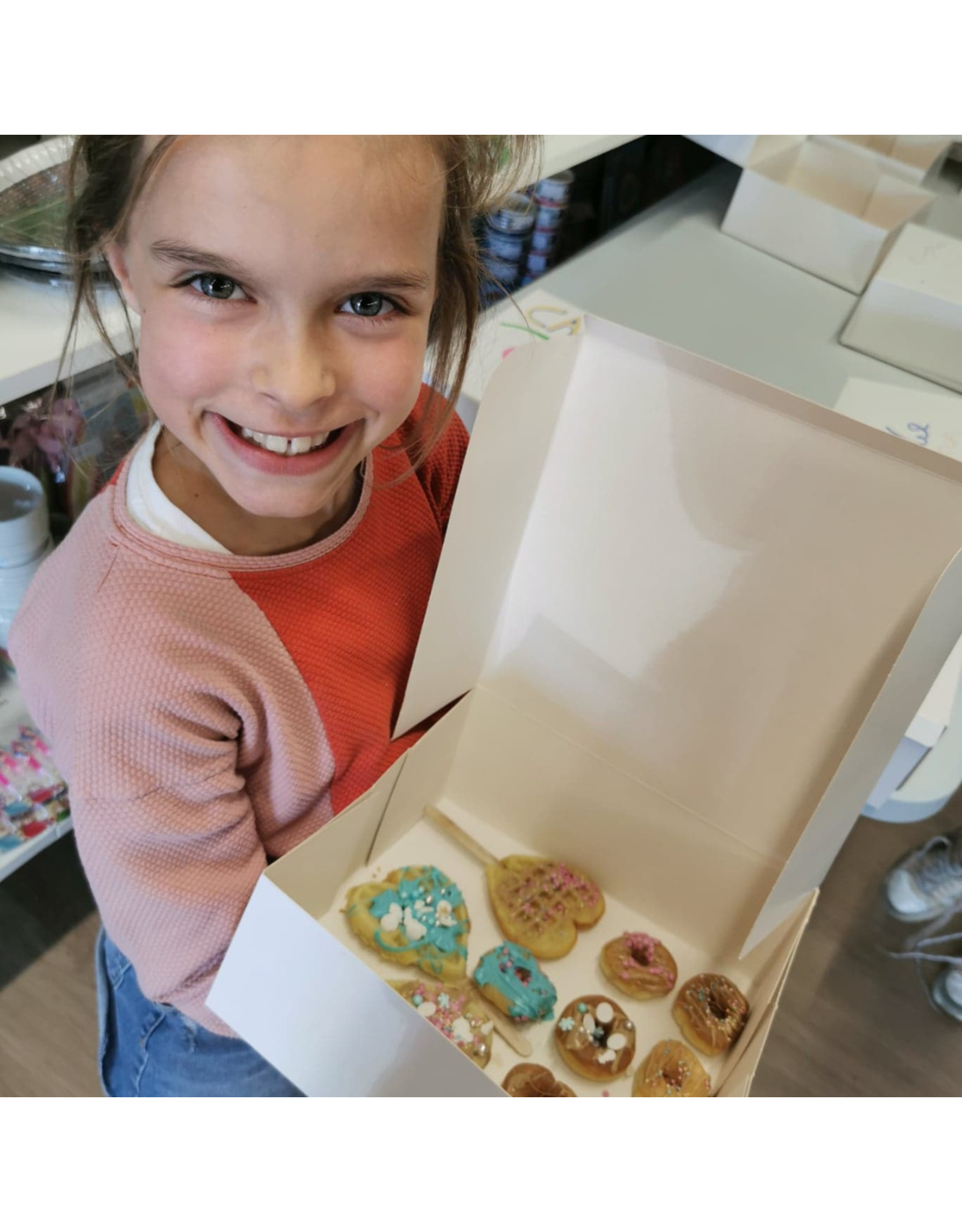 wowparty Bakfeestje : bak je  eigen donuts & hartjes wafels