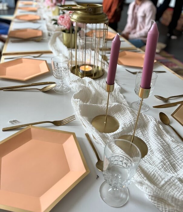Picknicktafeltjes en decoratie te huur