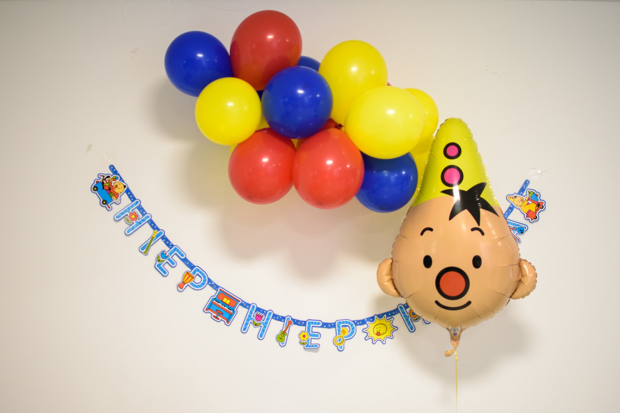WOW ballonnenboog BUMBA - WOW Party