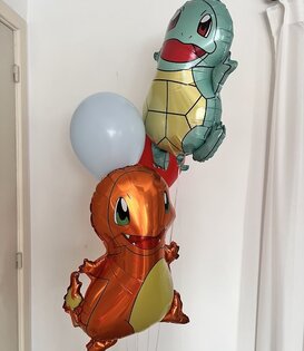 Ballonnentros Pokémon gevuld met helium