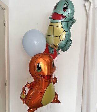 Ballonnentros Pokémon gevuld met helium