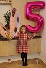 Cijferballon Fucshia gevuld met helium