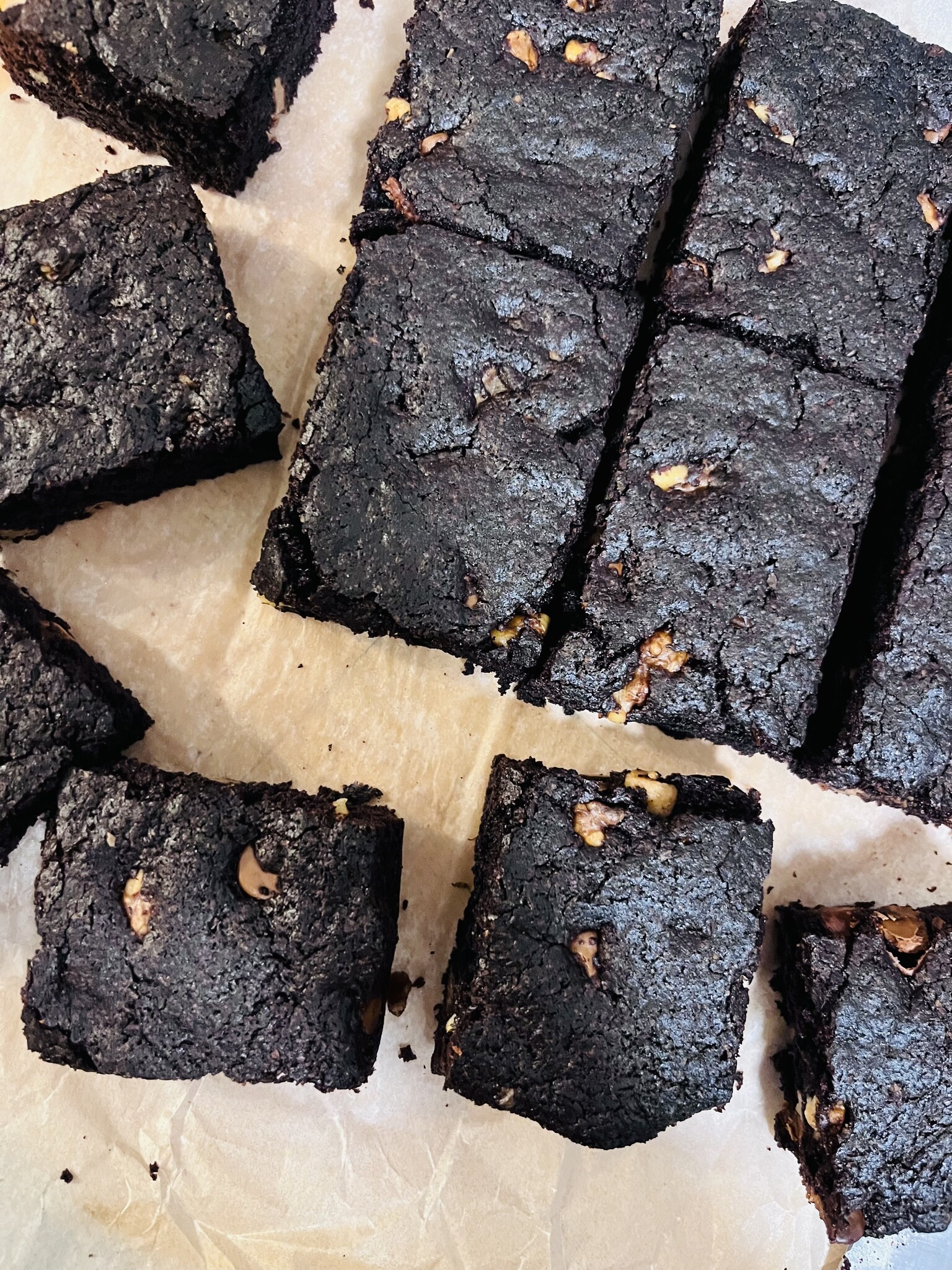 Recept: Eiwitrijke chocolade brownies met amandelmeel – Gezond tussendoortje