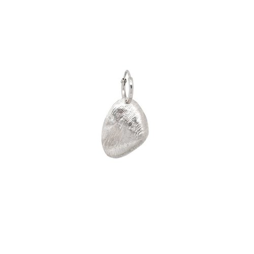 Anna + Nina Anna + Nina Oorbellen Single Petal Shell Silver Anna + Nina Anna + Nina Oorbellen Single Petal Shell Silver