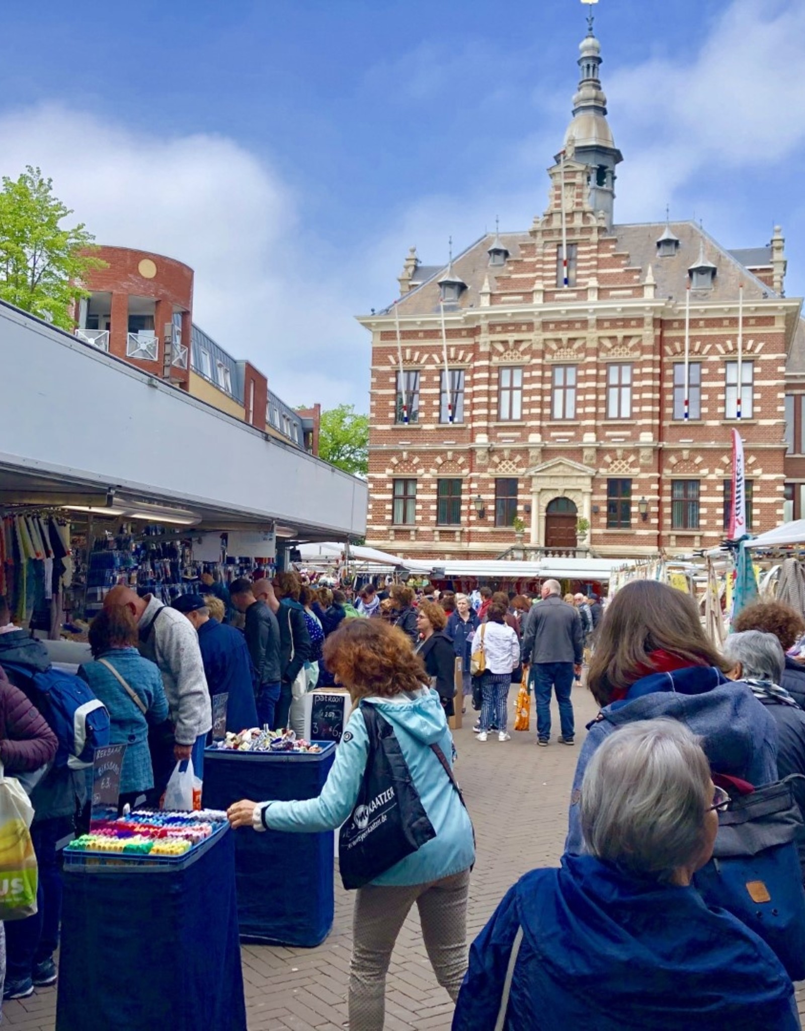 Kerkrade (NL) - Markt,  montag, 1. Mai 2023