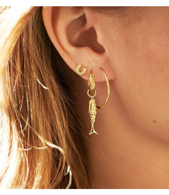 Single Horseshoe Stud