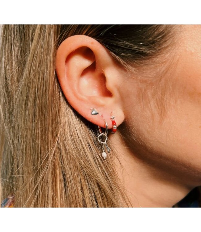 Single cupid stud earring silver