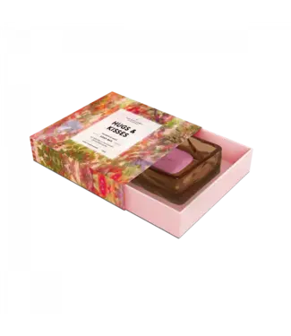 The Giftlabel Solid Soap Bar - Hugs & Kisses