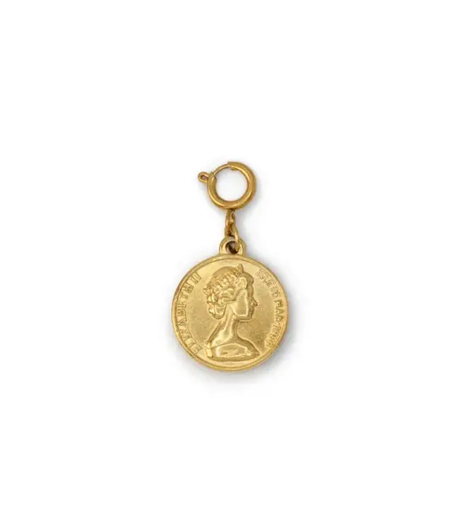 Le Veer Medium Coin Charm