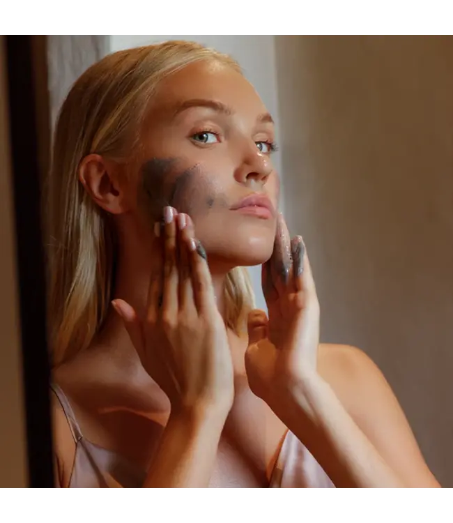 Marc Inbane Black Exfoliator Gezichtsscrub