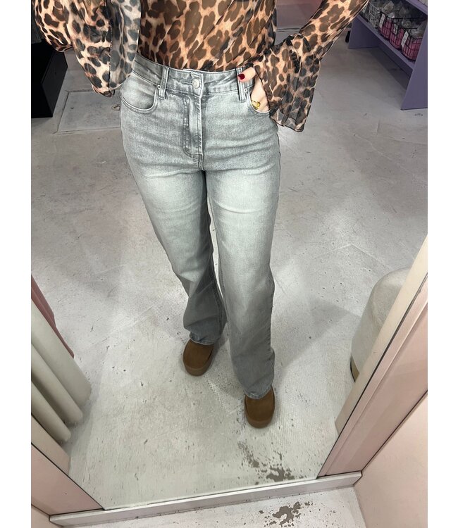 Jennifer Straight Jeans - Grey