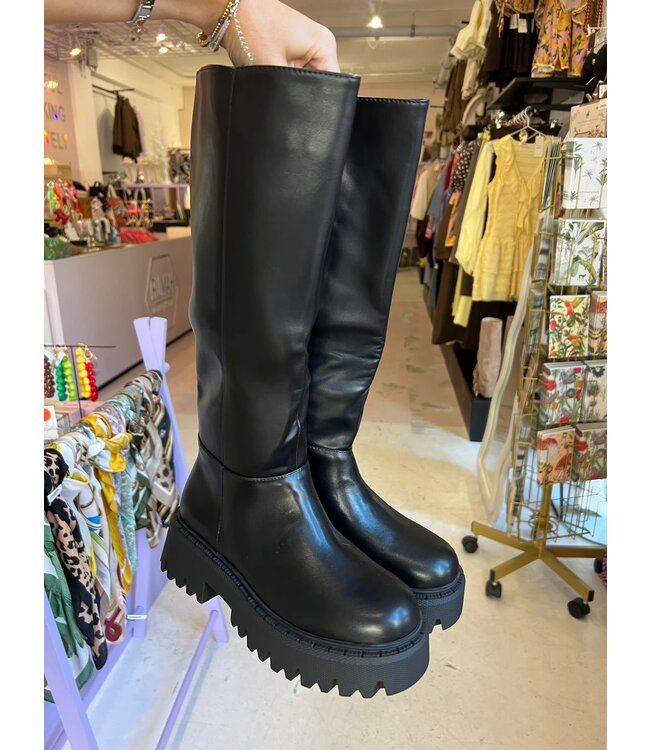 Chelsey Boots - Black