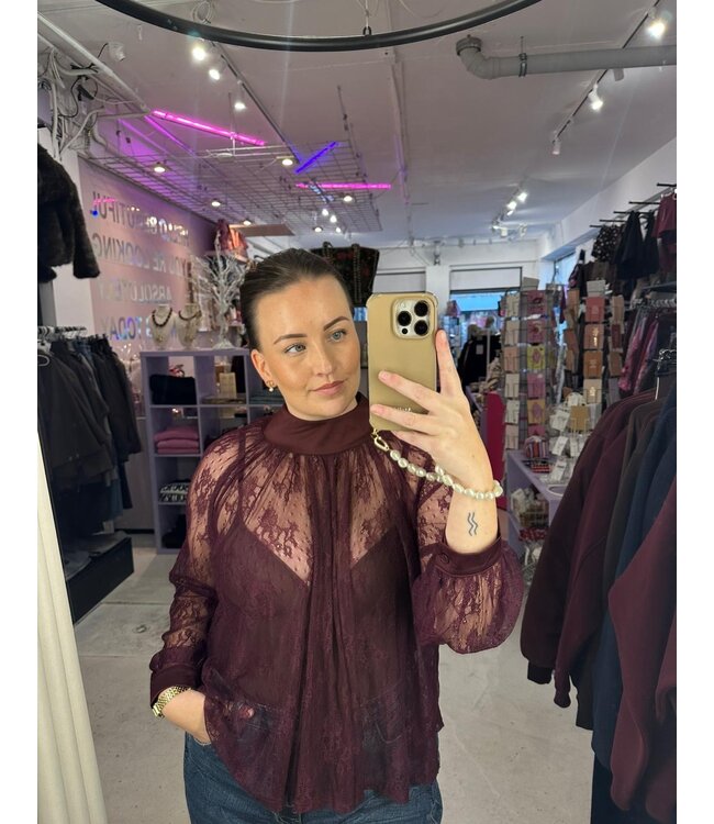 Phoebe Lace Top - Burgundy