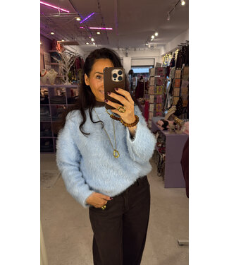 May Fluffy Knit- Blue