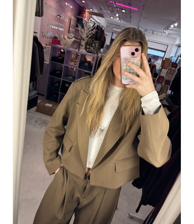 Kiki Blazer - Mocha Mousse