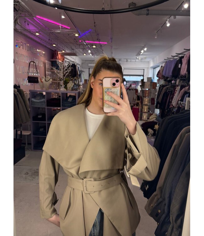 Lulu Short Trenchcoat - Beige