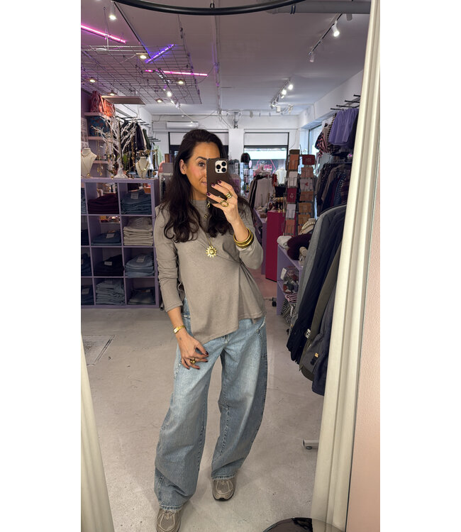 Ezra Longsleeve - Taupe