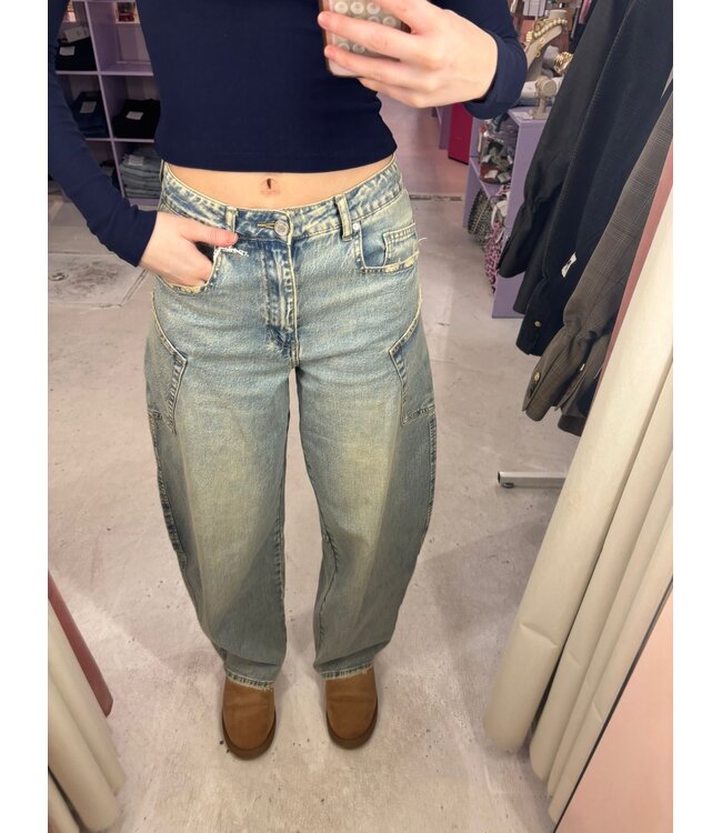 Susie Balloon Pocket Side Jeans - Washed Blue