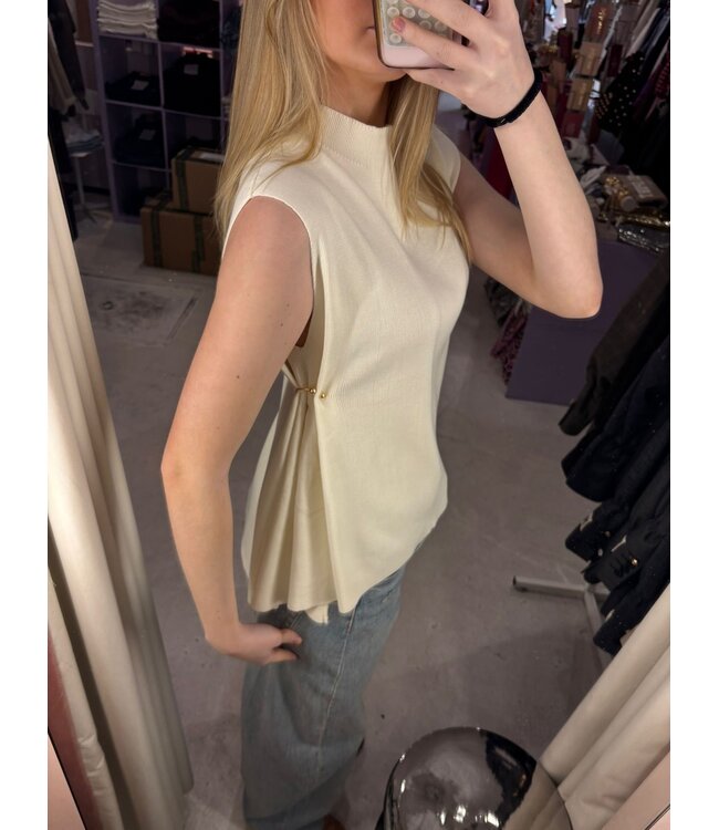 Sculpt Knit Top - Offwhite