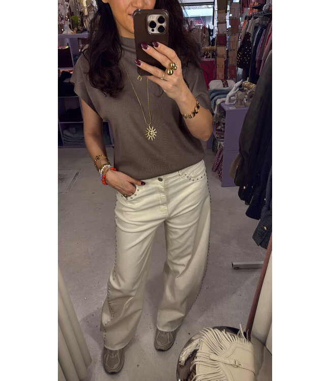 Ivory Stud Barrel Jeans - Offwhite