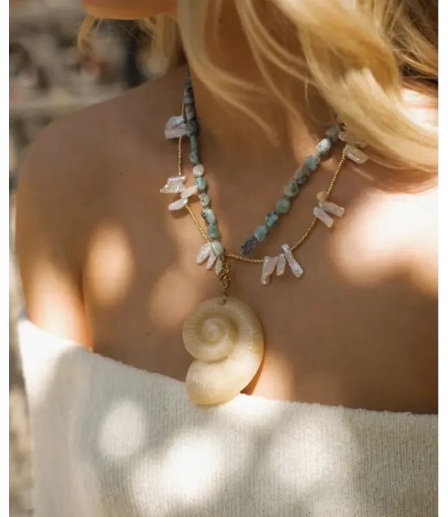 Oversized Shell Bedel Beige