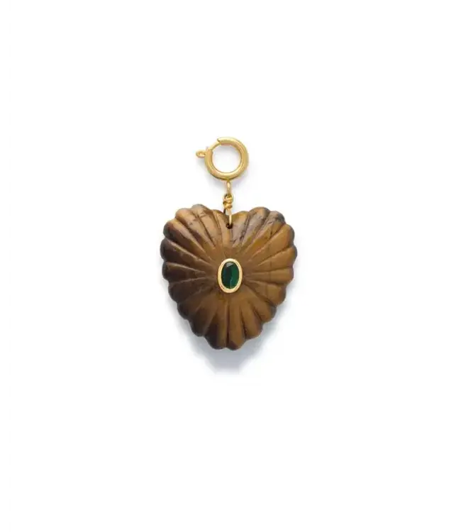 Brown Heart Bedel