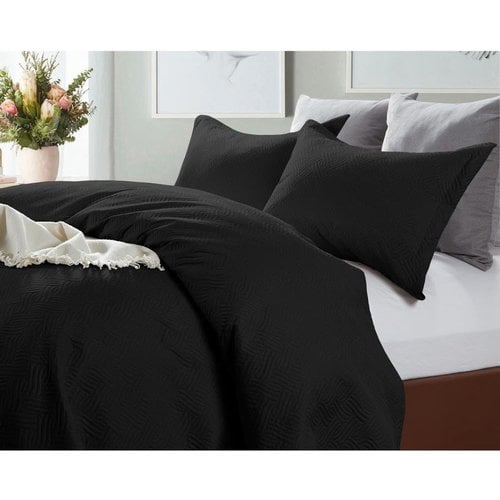 Sleeptime Bedsprei Wave - 260 x 250 + 2 kussenslopen 60x70 - Zwart