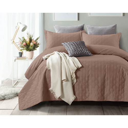 Sleeptime Bedsprei Chrone Taupe 260 x 250 + 2 kussenslopen 60x70