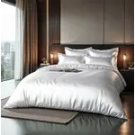 Sleeptime Dekbedovertrek Glossy Wit