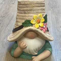 Koopman Tuinbeeld kabouter bloempot