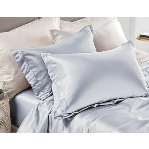 Sleeptime Glossy Wit Kussensloop 60 x 70